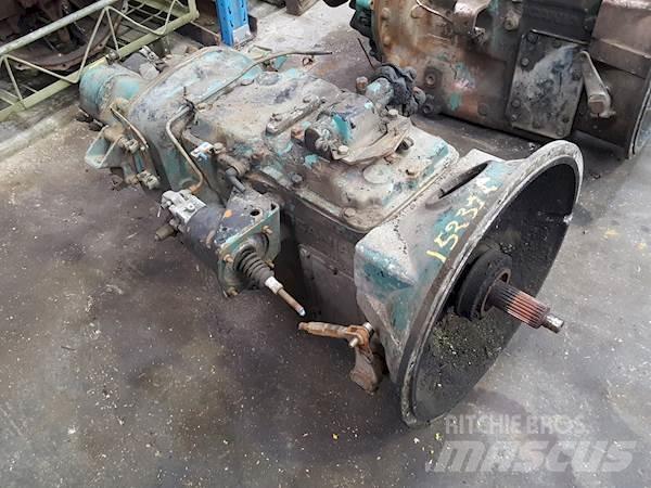 Scania GR880 Versnellingsbakken