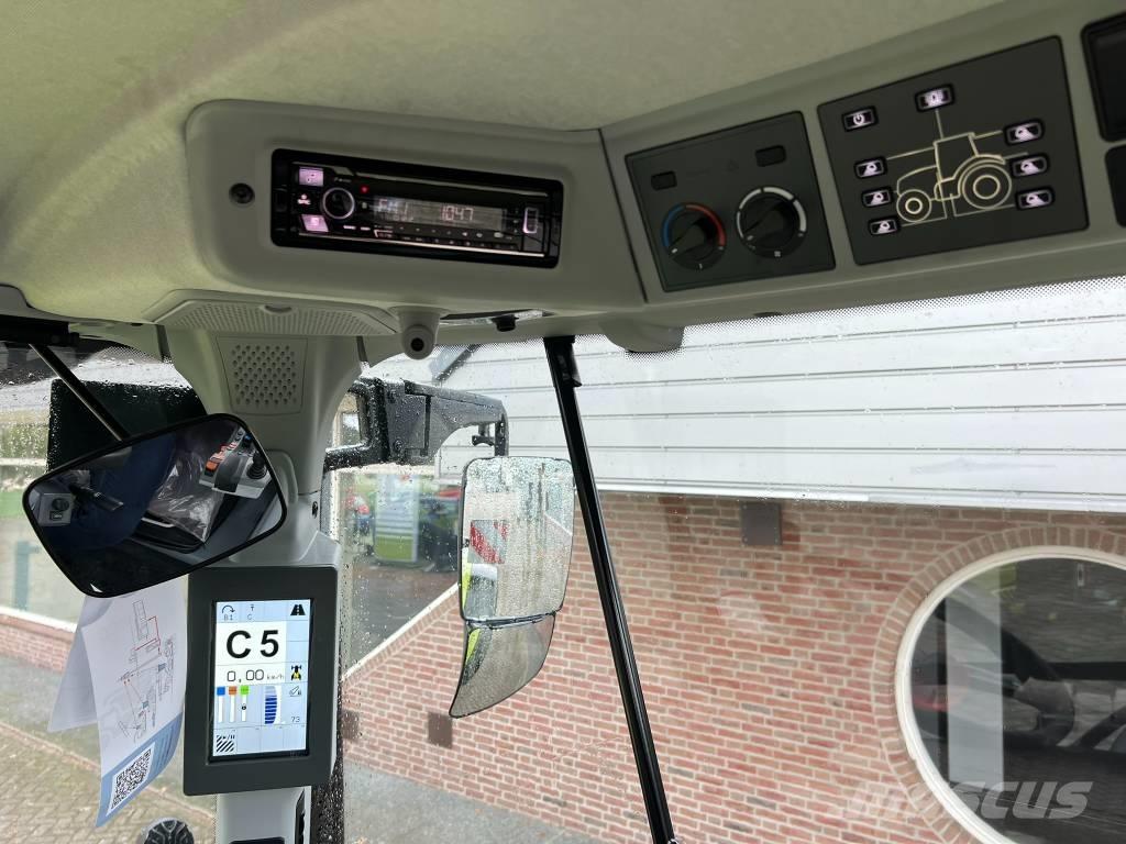 CLAAS Arion 530 CIS+ Tractoren