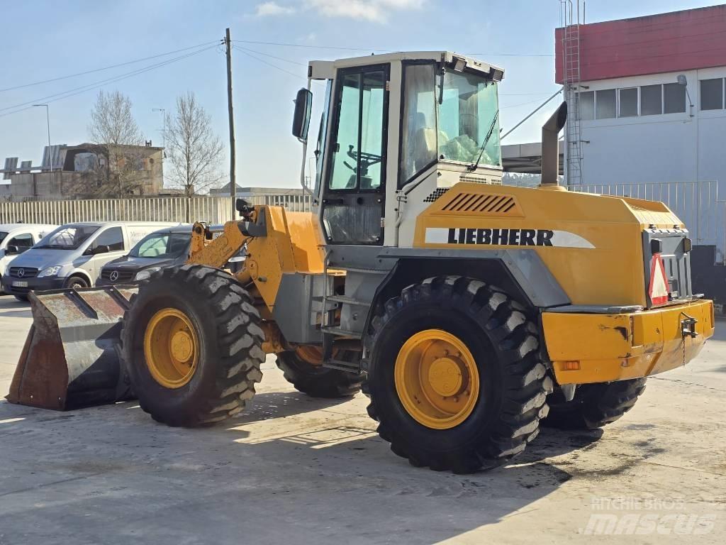 Liebherr L522 Wielladers