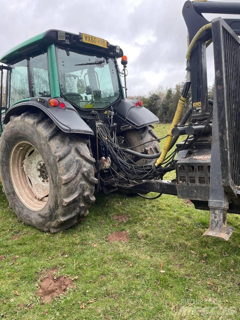 Valtra N122 Tractoren