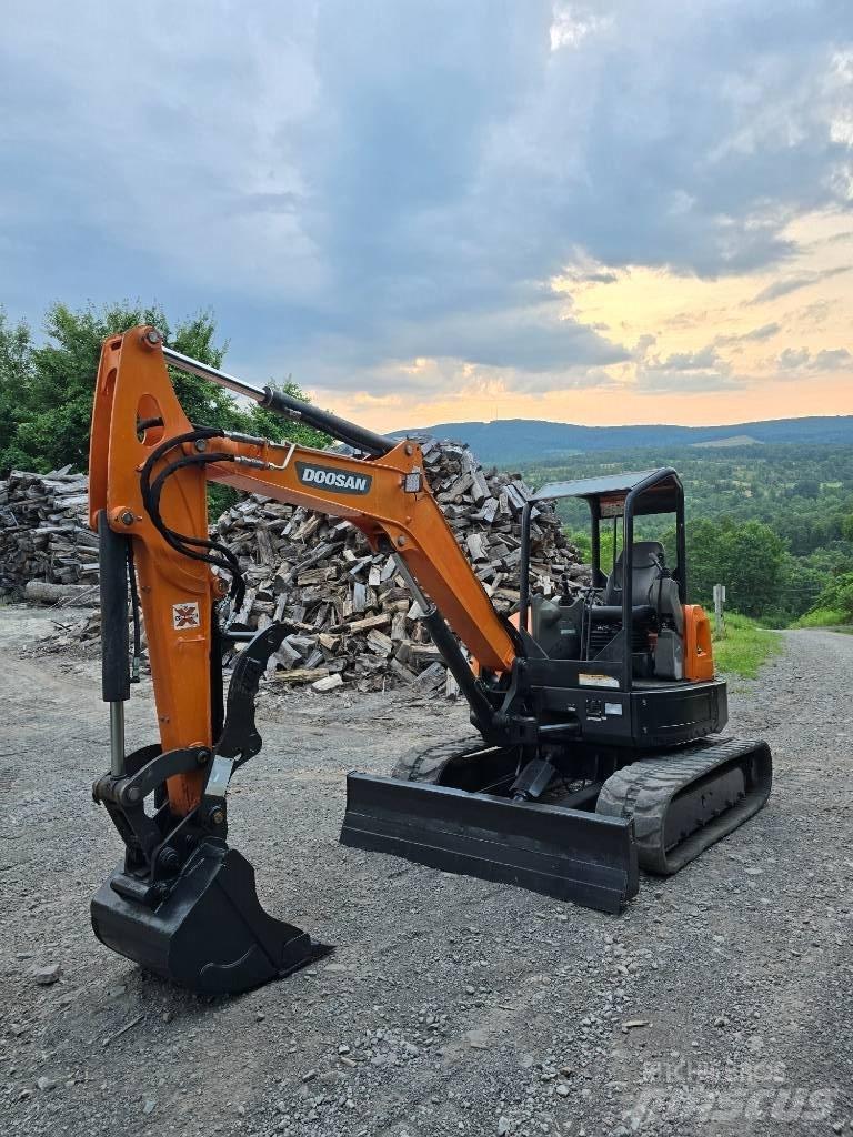Doosan DX 50 Z Rupsgraafmachines