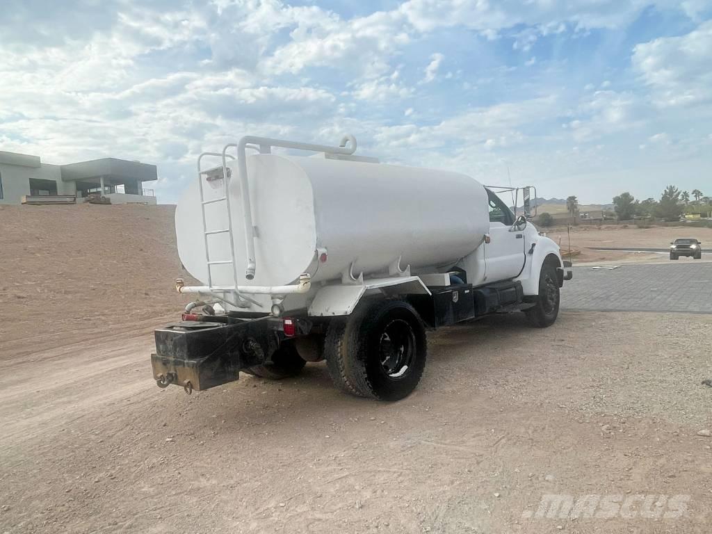Ford F 750 XLT Water tankwagens