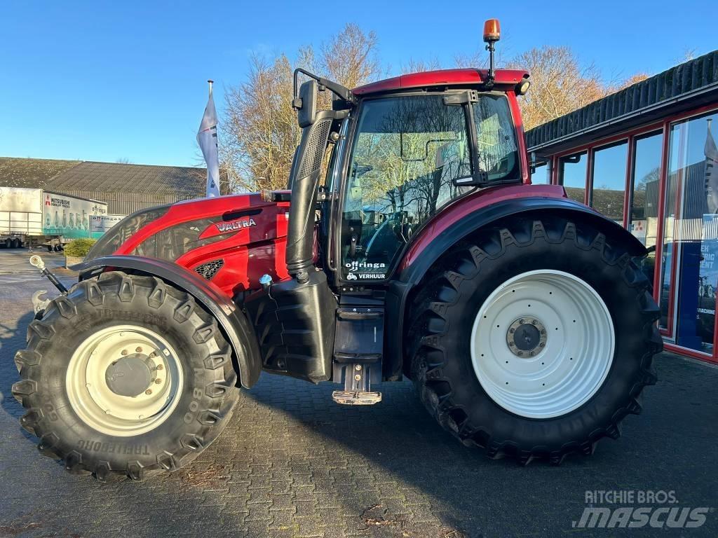 Valtra T234A Tractoren