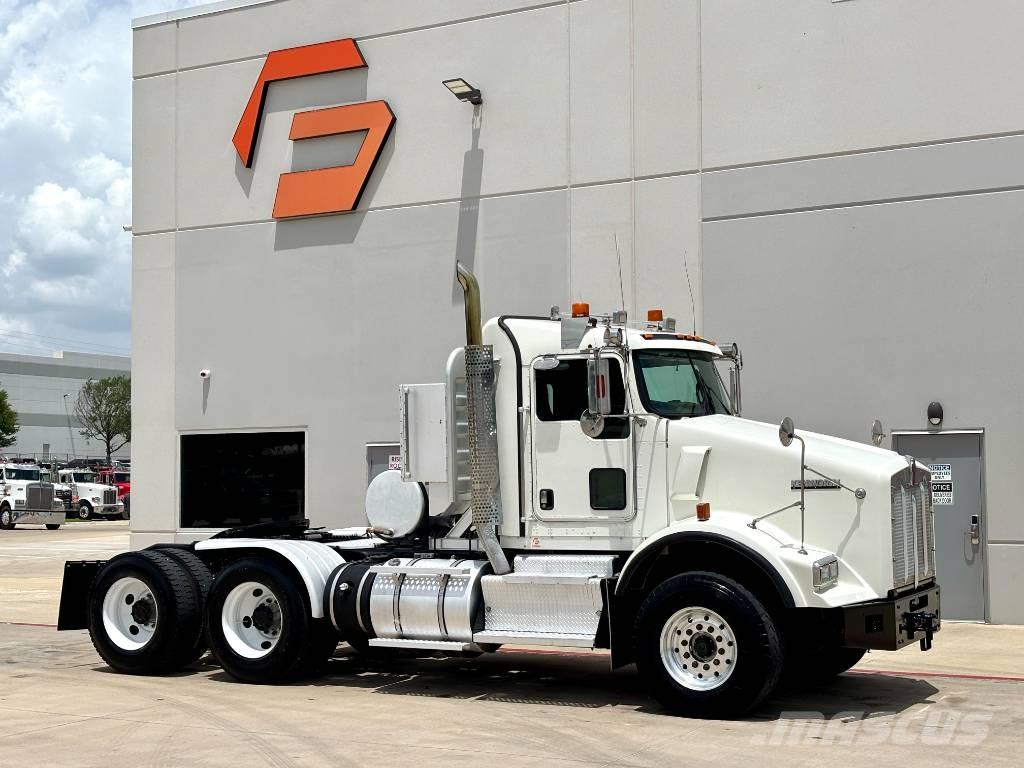 Kenworth T 800 Trekkers