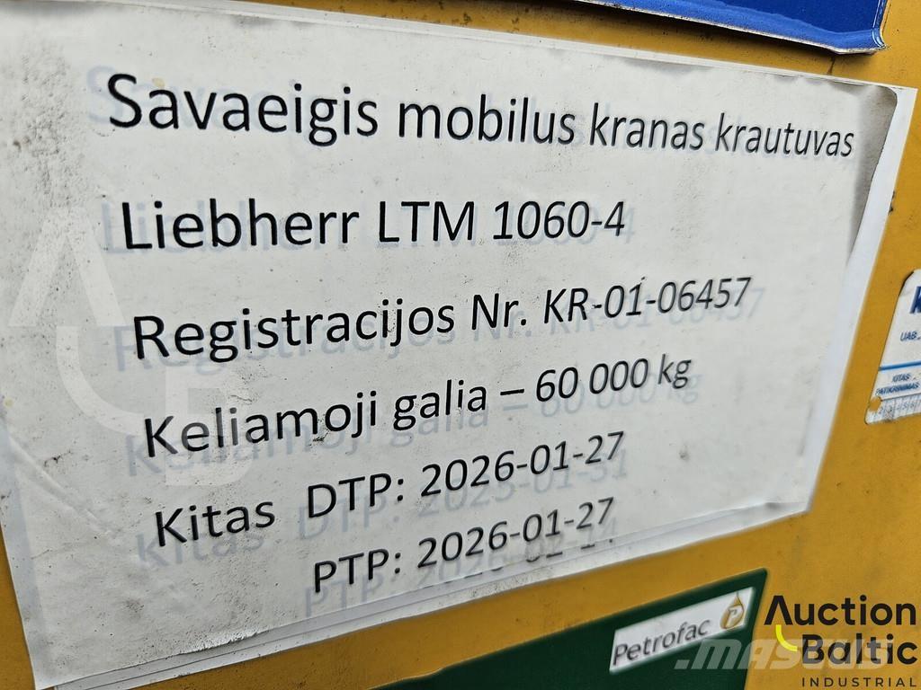 Liebherr LTM 1060 Vlakke laadvloer met kraan