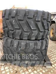 Goodyear 750/65R25 Banden, wielen en velgen