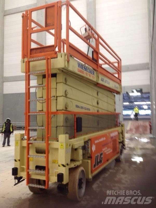 JLG SL245-12 Schaarhoogwerkers