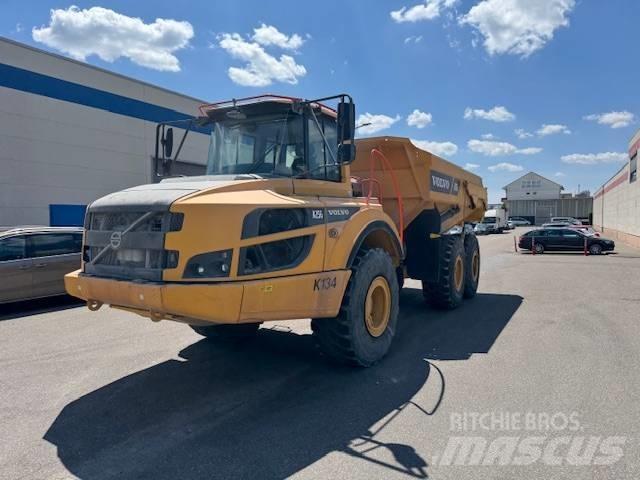 Volvo A25G Knik dumptrucks