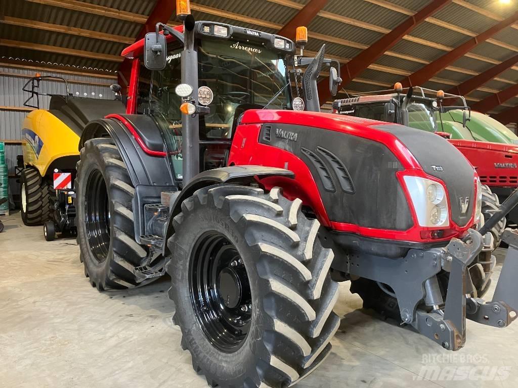 Valtra T 153 HT Tractoren