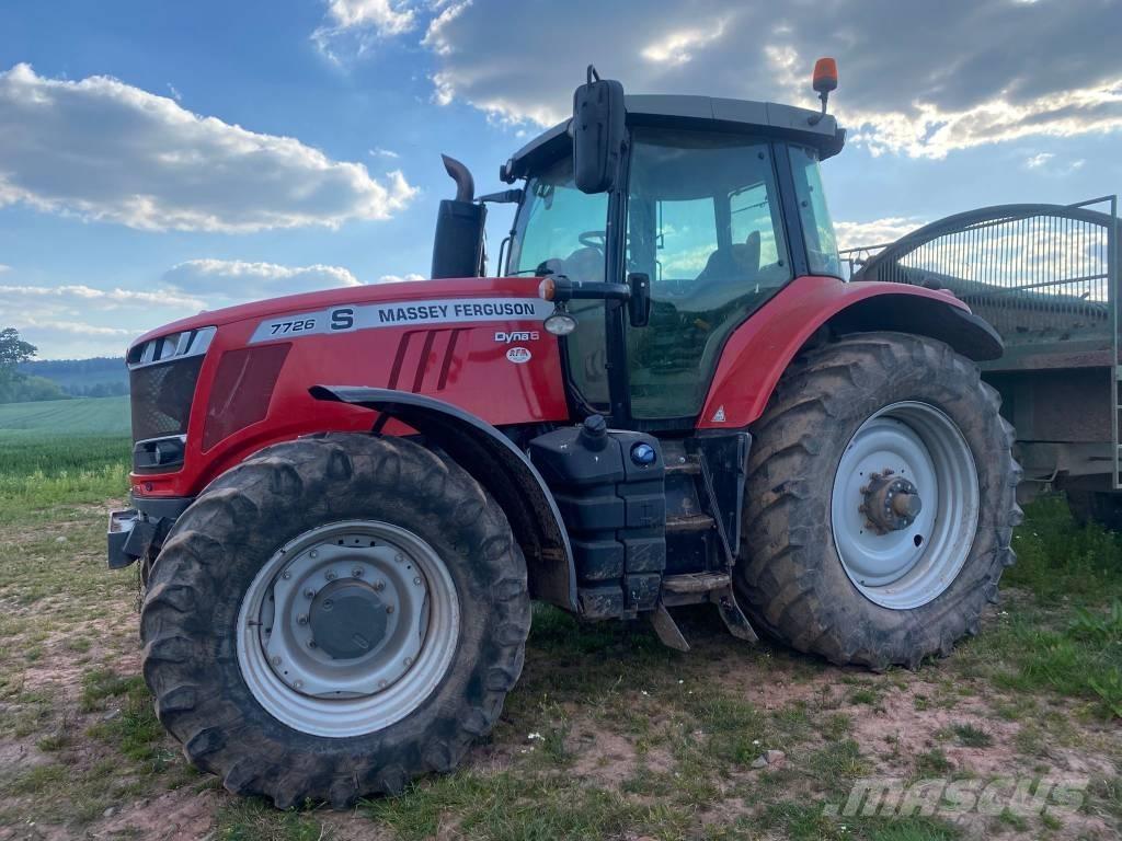 Massey Ferguson 7726 Tractoren