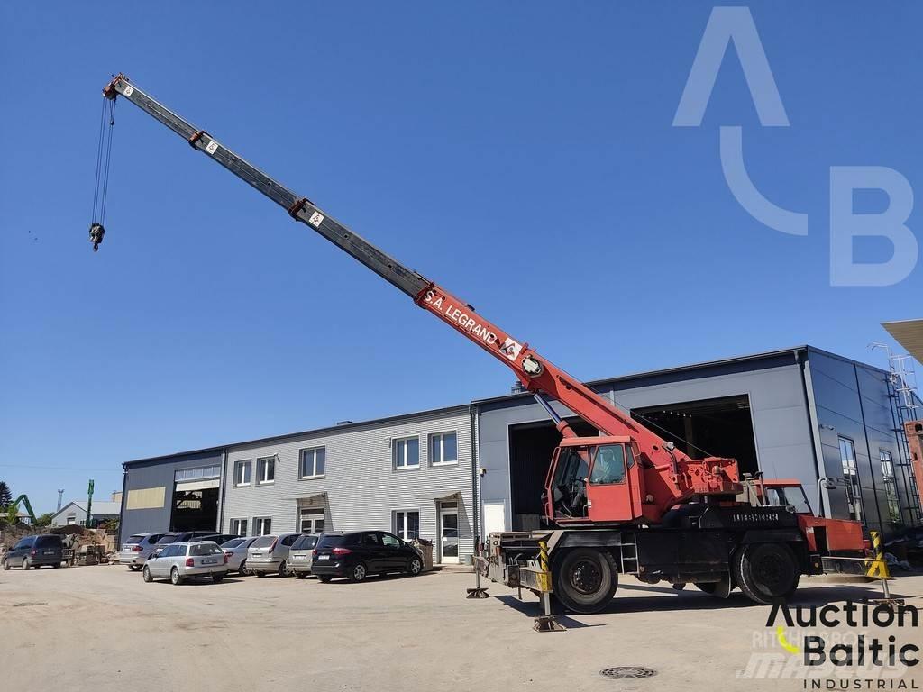Liebherr LTM 1025 Kranen voor alle terreinen