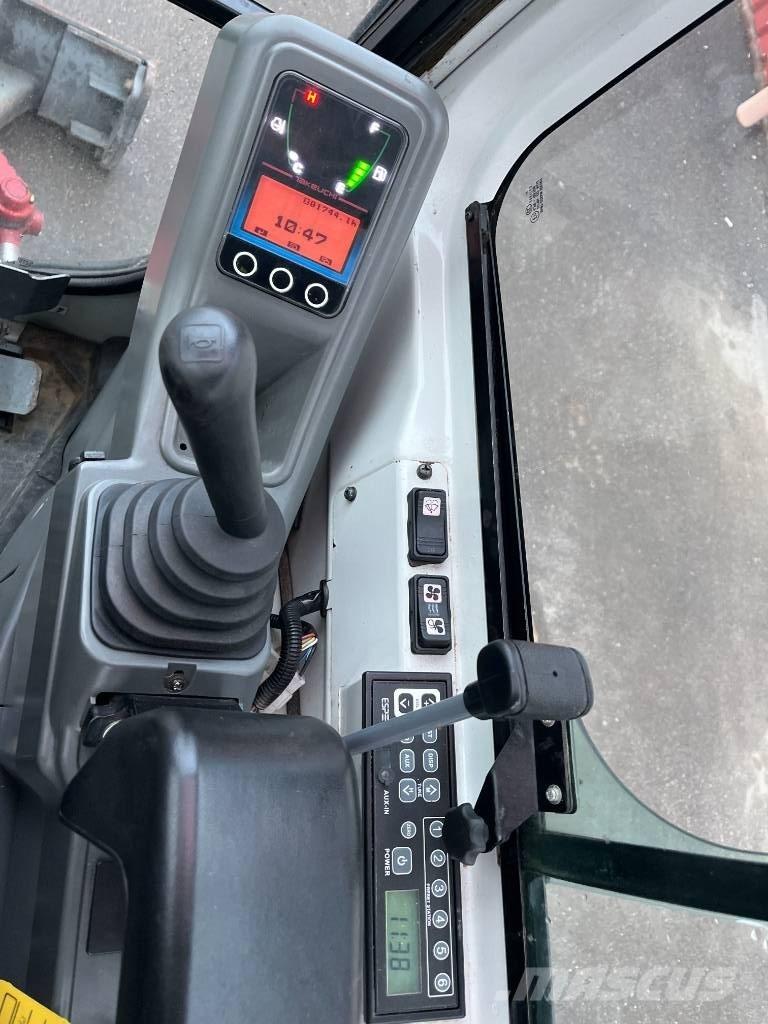 Takeuchi TB 216 Minigraafmachines < 7t