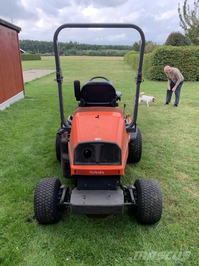 Kubota F2880 Rijmaaiers