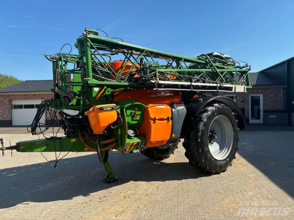 Amazone UX 4200 Getrokken spuitmachines
