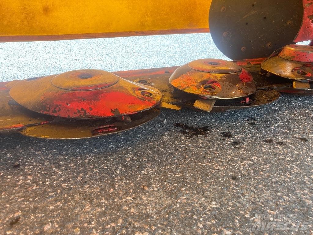 Pöttinger NovaCat X8 Maaiers