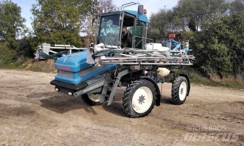 Evrard Alpha 2500 Zelfrijdende spuitmachines