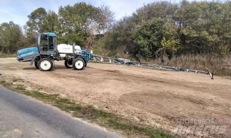 Evrard Alpha 2500 Zelfrijdende spuitmachines