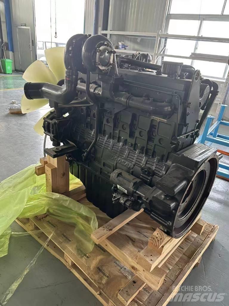 Doosan SOLAR420LC-V Motoren