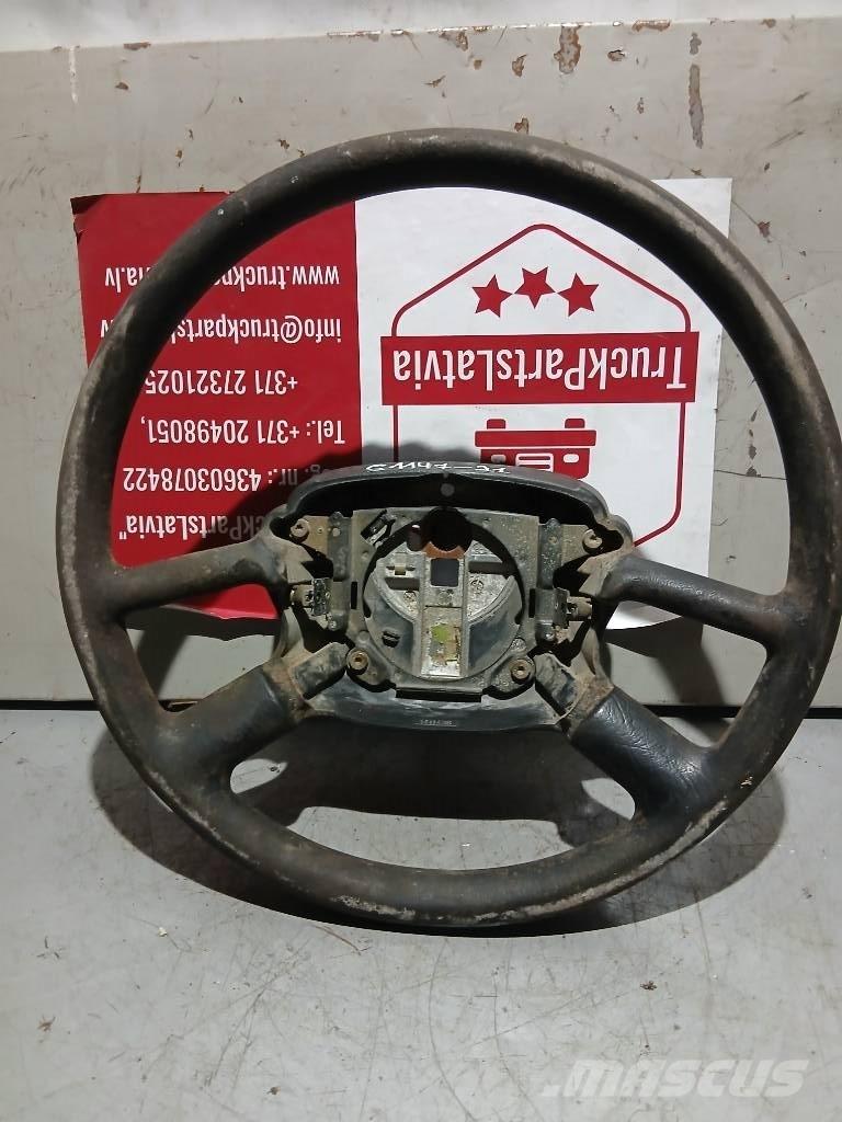Scania 124   1411436 Cabine en interieur