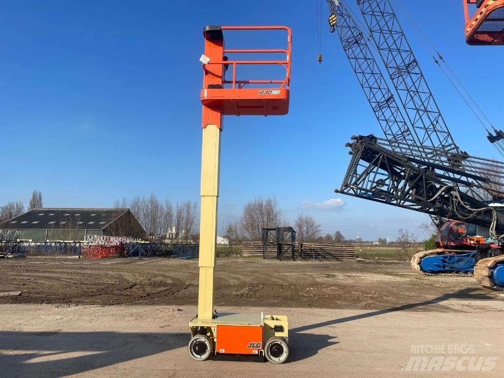 JLG 1230 ES Schaarhoogwerkers