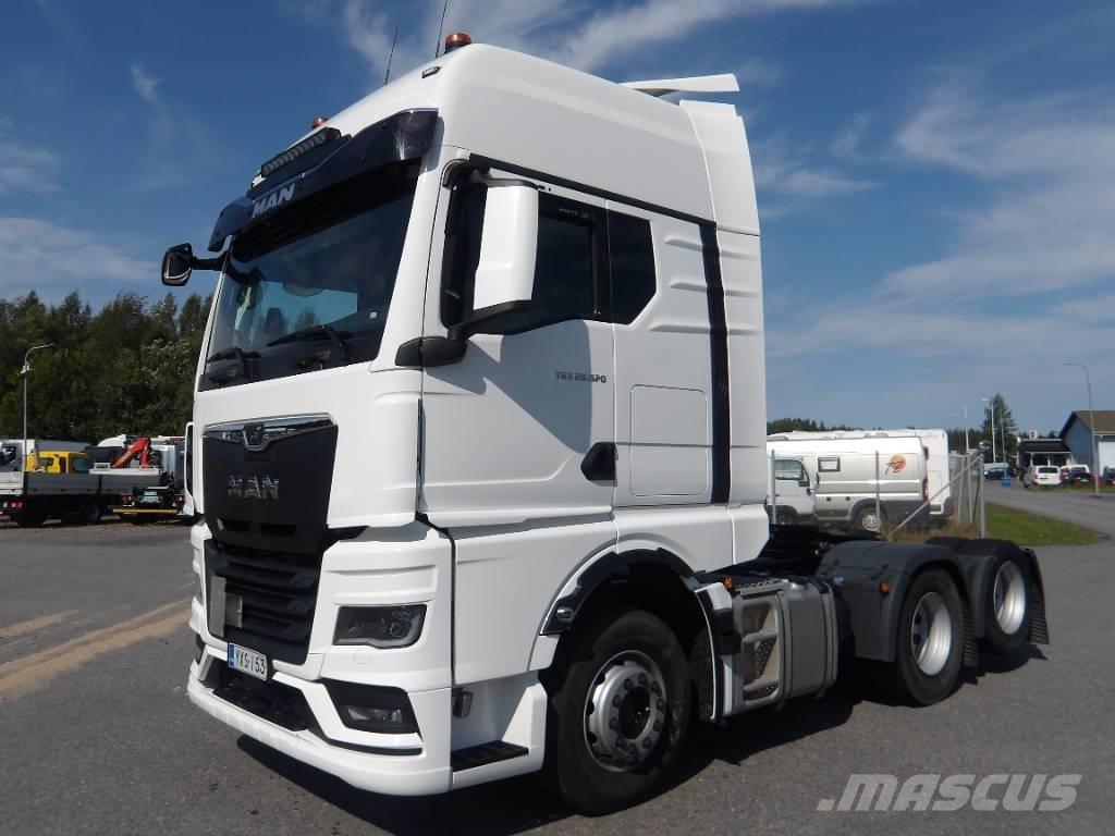 MAN TGX 28.520 Trekkers