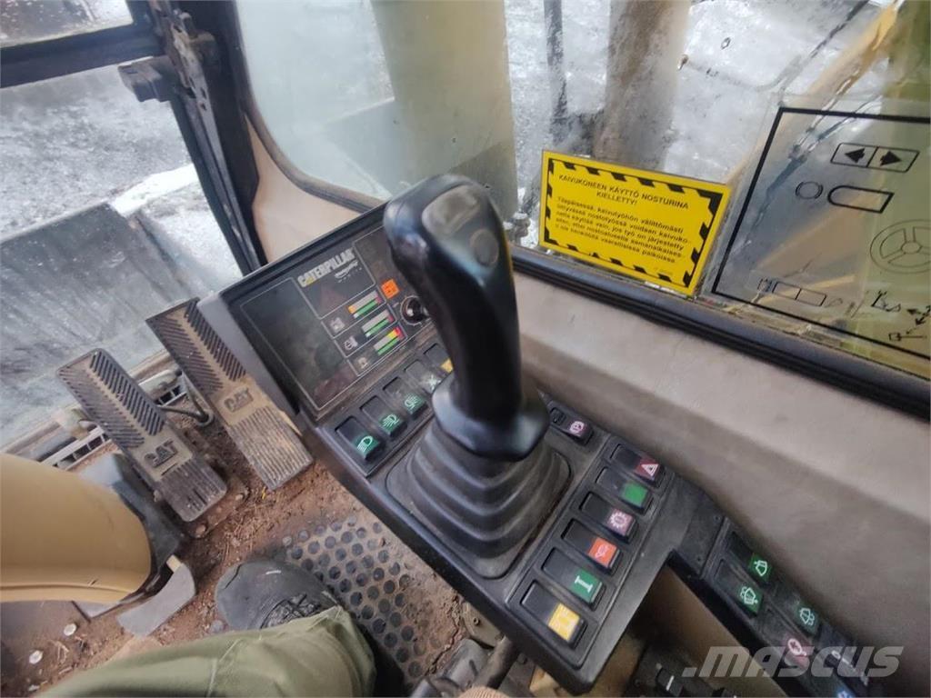 CAT M315 Wielgraafmachines