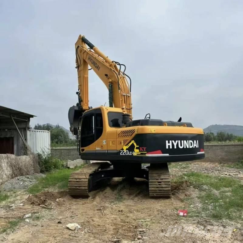 Hyundai 220-9 Rupsgraafmachines