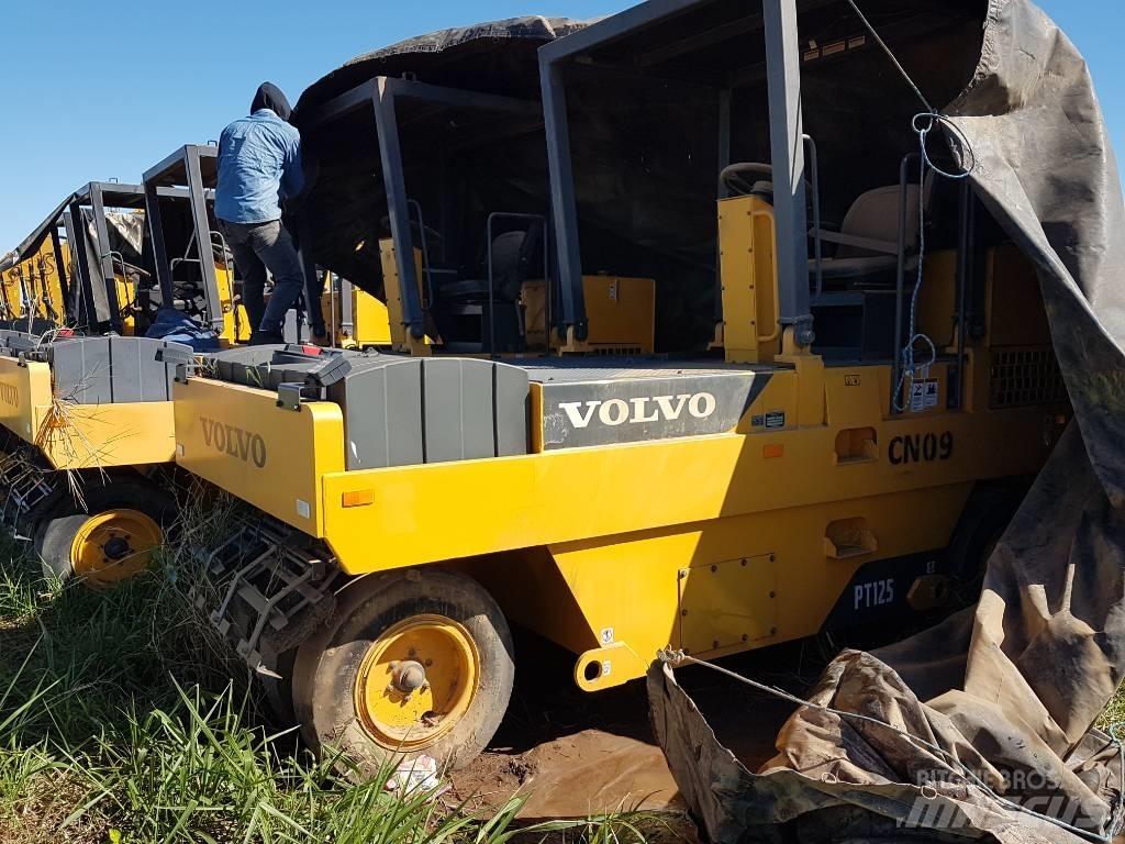 Volvo PT 125 Bandenwalsen