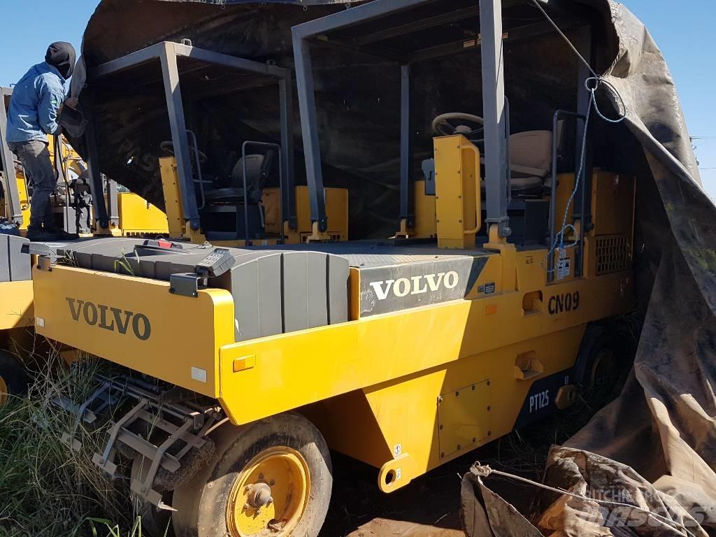 Volvo PT 125 Bandenwalsen