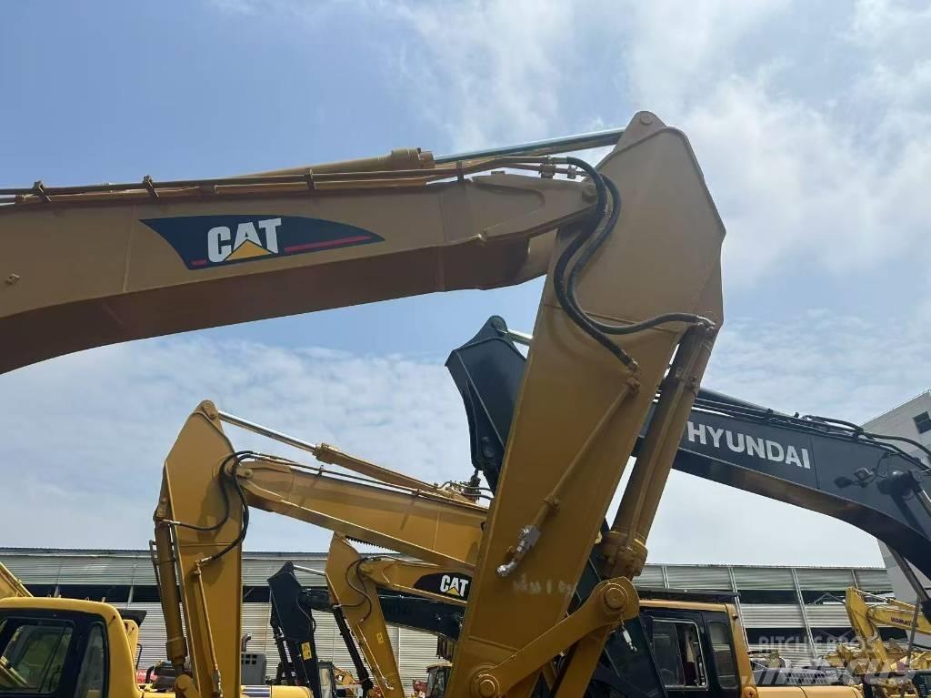 CAT 330 B L Rupsgraafmachines