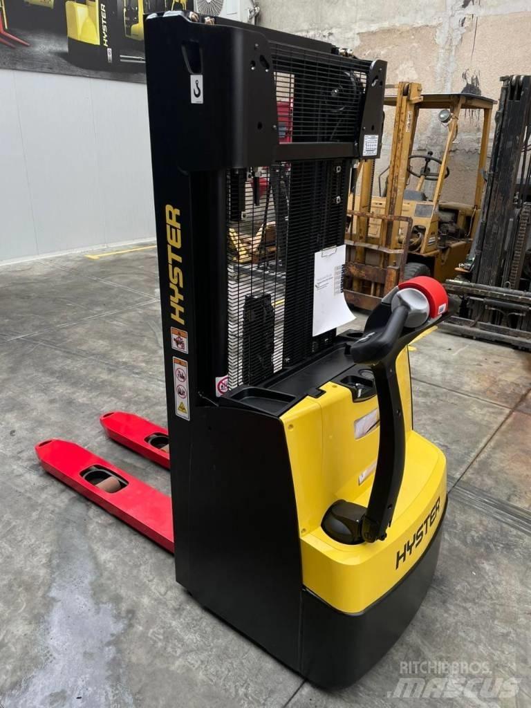 Hyster S 1.2 Stapelaar meeloop