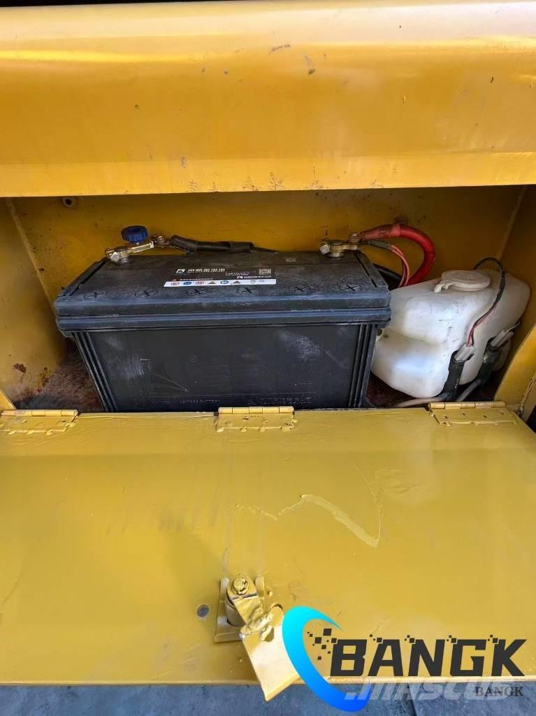 Catvik ERPIAR-3CX Wielgraafmachines