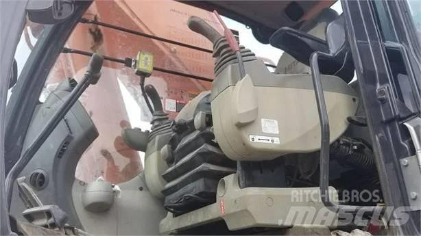 Hitachi ZX 670 Rupsgraafmachines