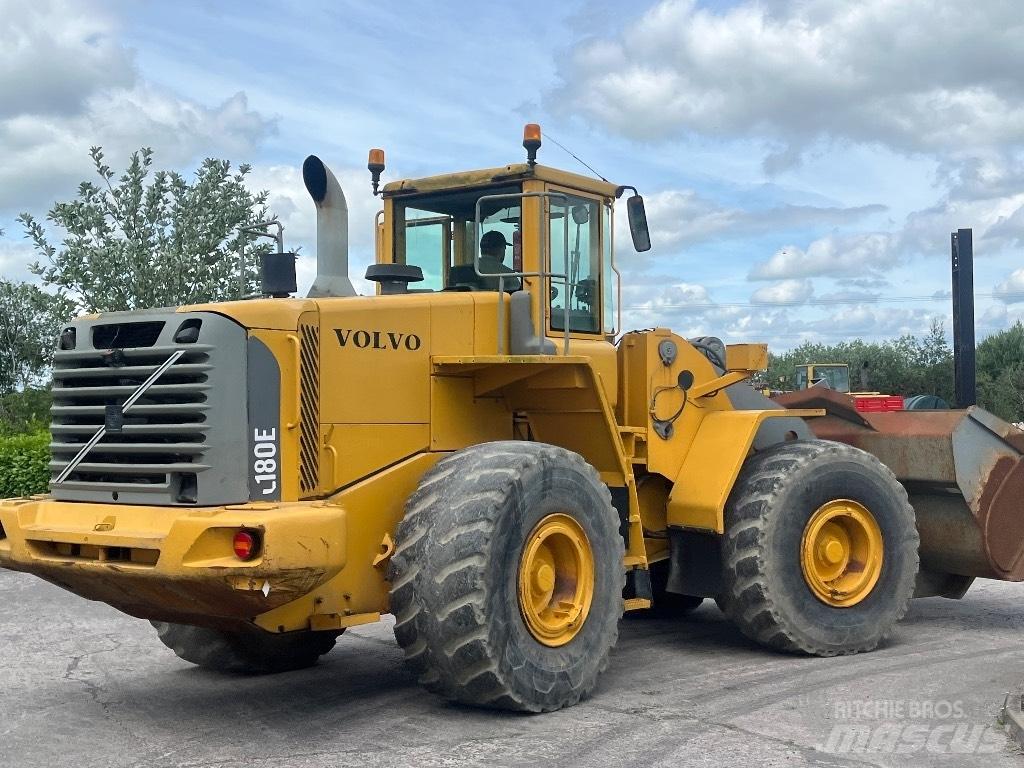 Volvo L 180 E Wielladers