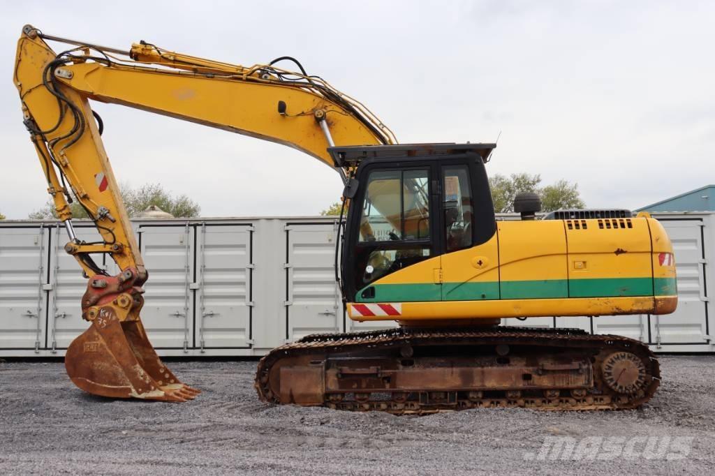 CAT 323 D Rupsgraafmachines