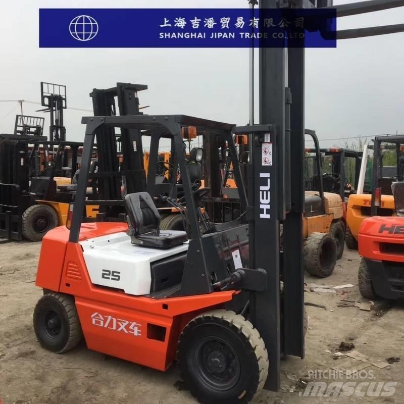 Heli k25 Diesel heftrucks