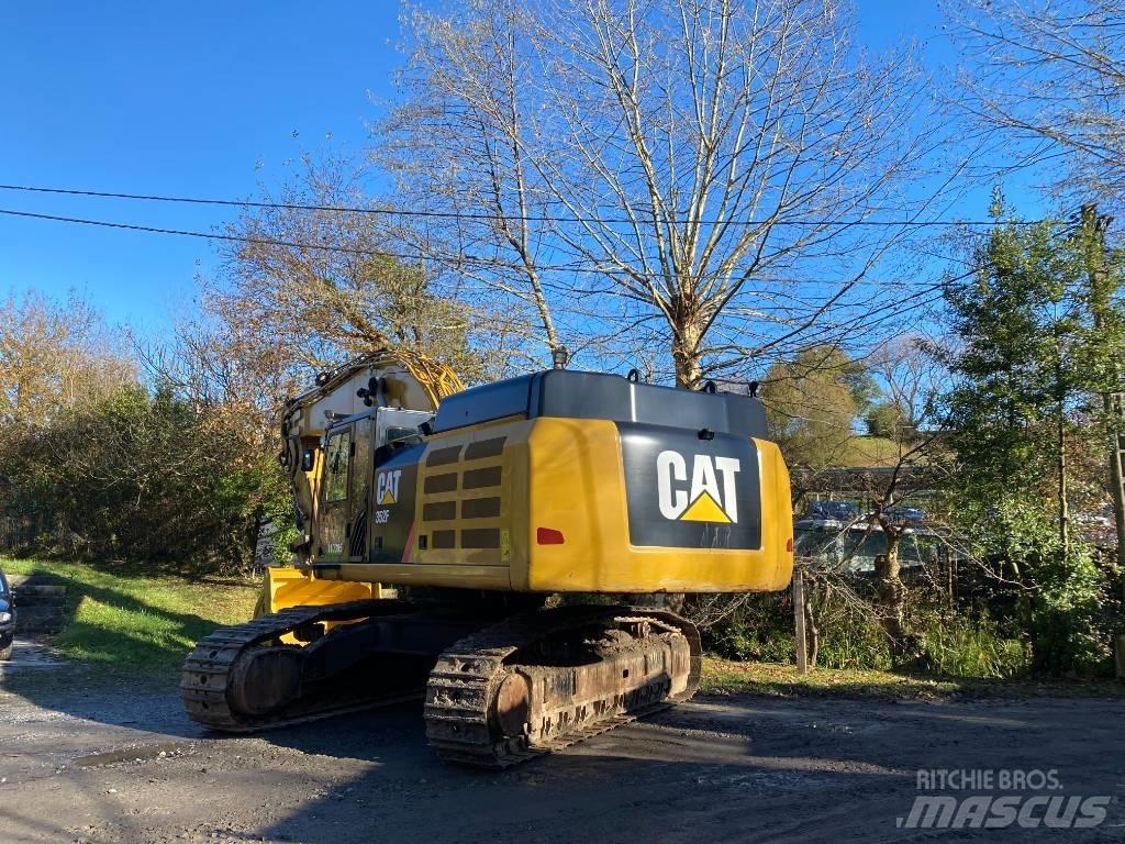 CAT 352 F Rupsgraafmachines