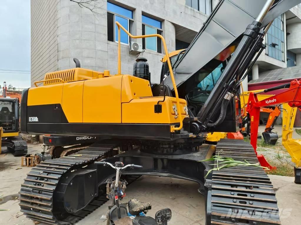 Volvo EC 350 Rupsgraafmachines