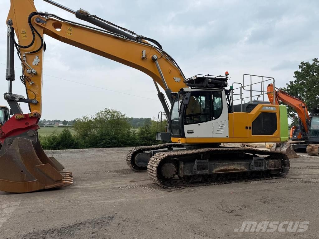 Liebherr R 945 S-HD Rupsgraafmachines