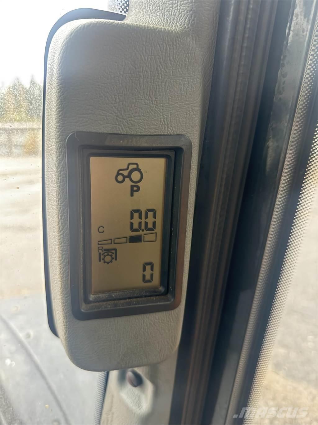 Valtra N142 Tractoren