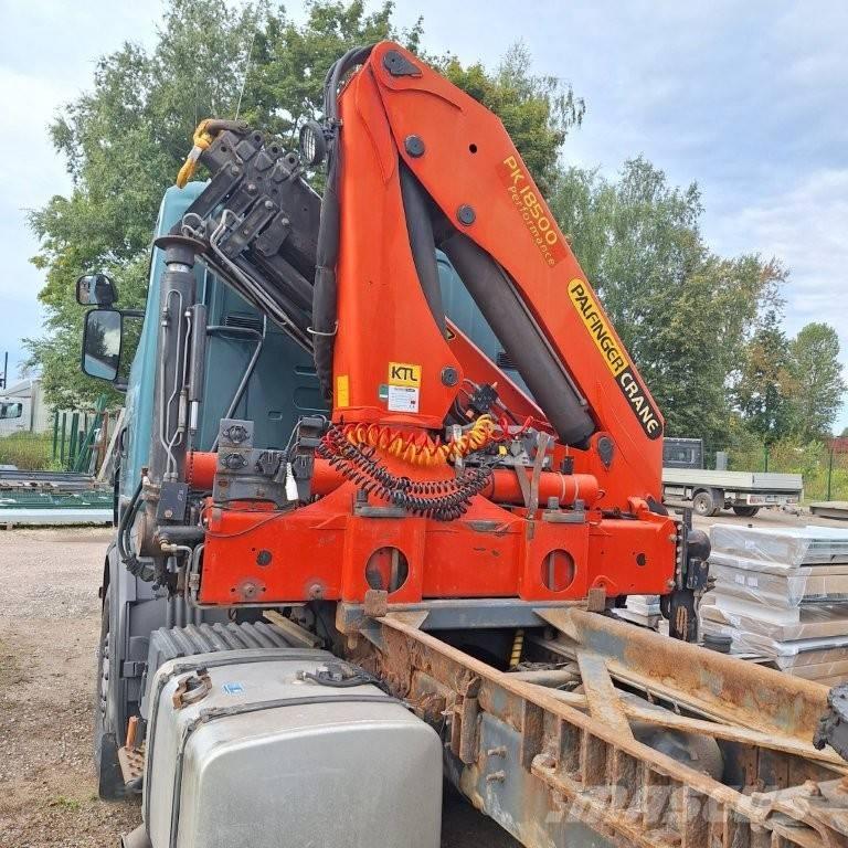 Scania R 380 Vlakke laadvloer met kraan