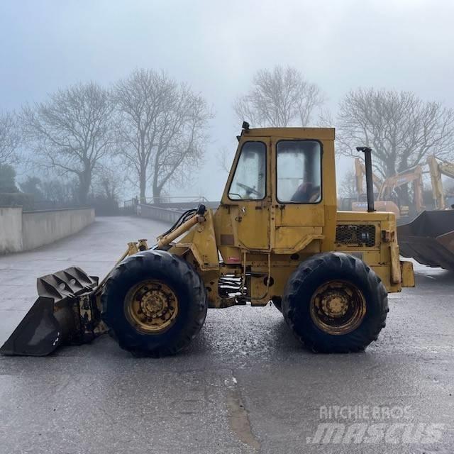 CAT 910 Wielladers