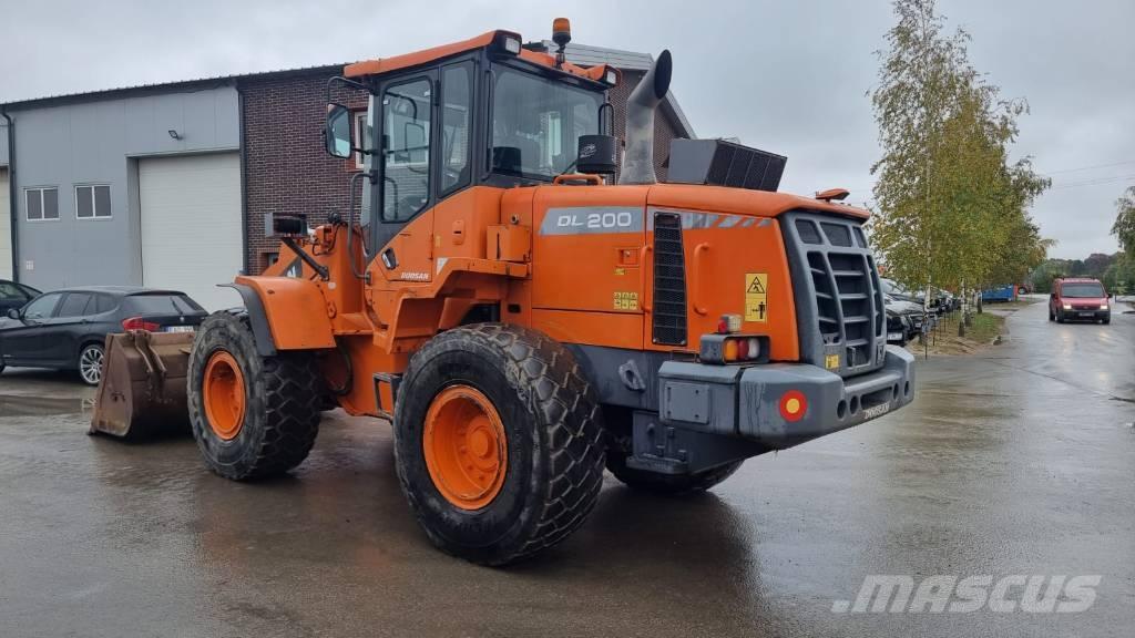 Doosan DL 200-3 Wielladers