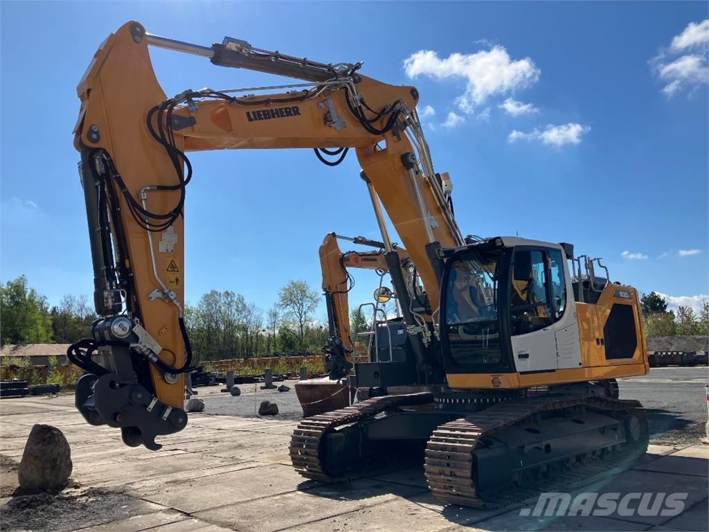 Liebherr R930 Rupsgraafmachines
