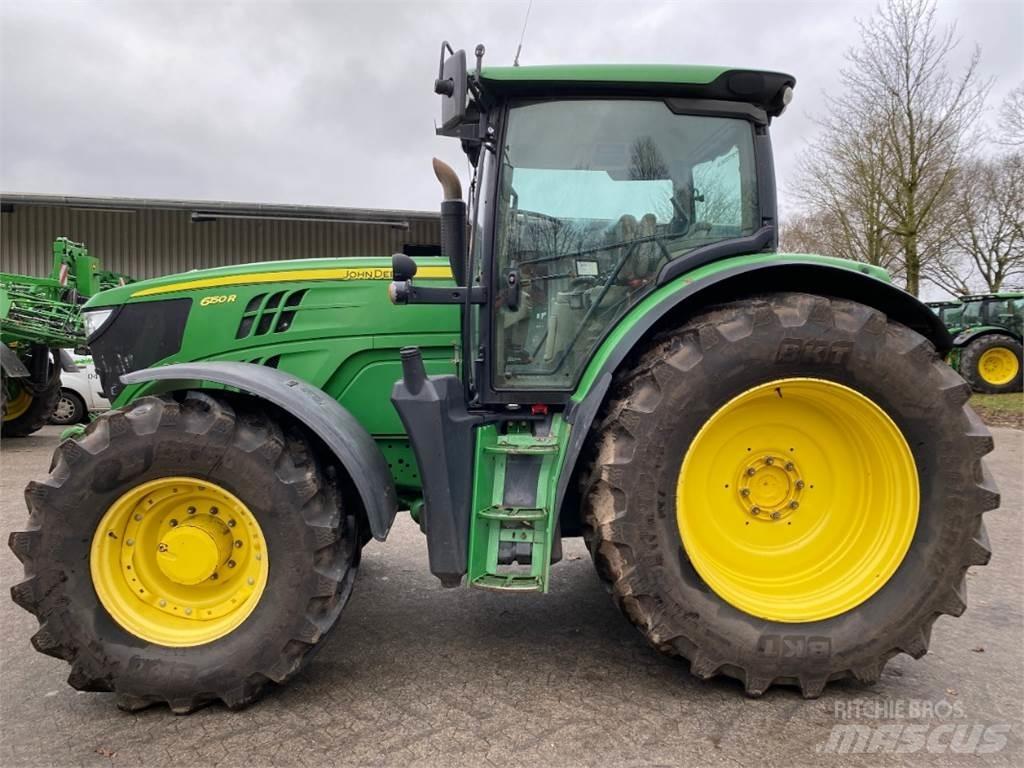 John Deere 6150R Tractoren