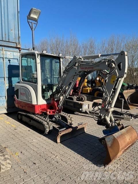 Takeuchi TB 225 Minigraafmachines < 7t