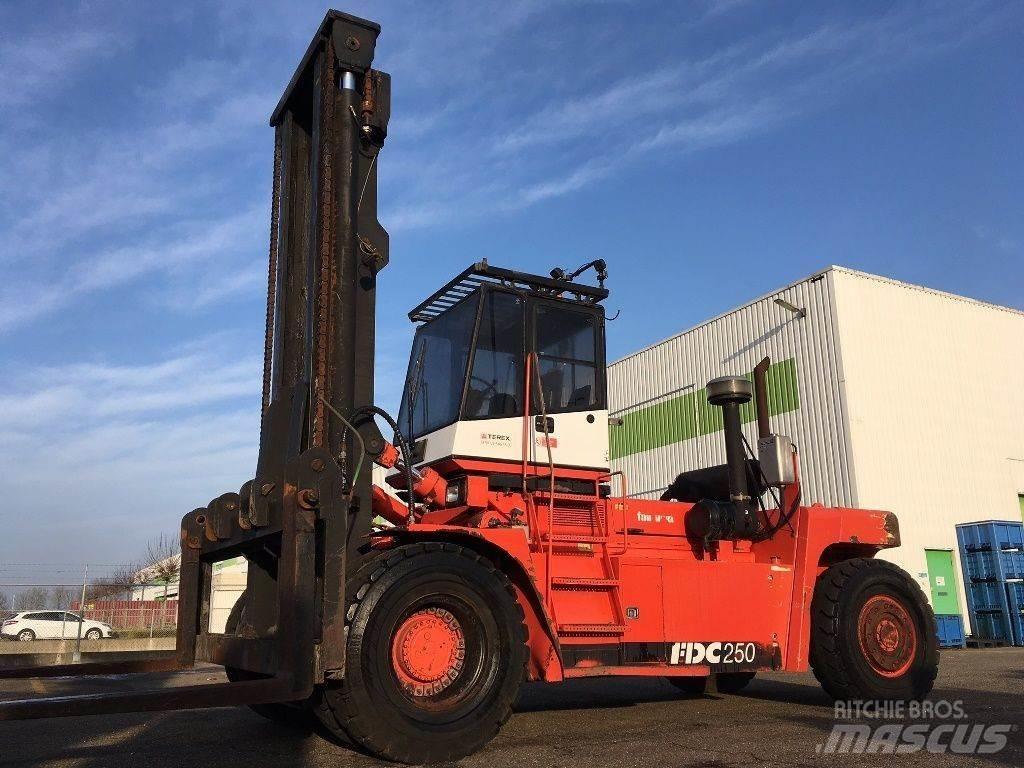 Fantuzzi FDC250 Diesel heftrucks