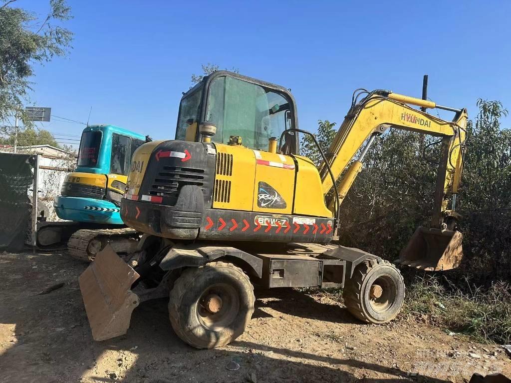 Hyundai R60W-7 Rupsgraafmachines