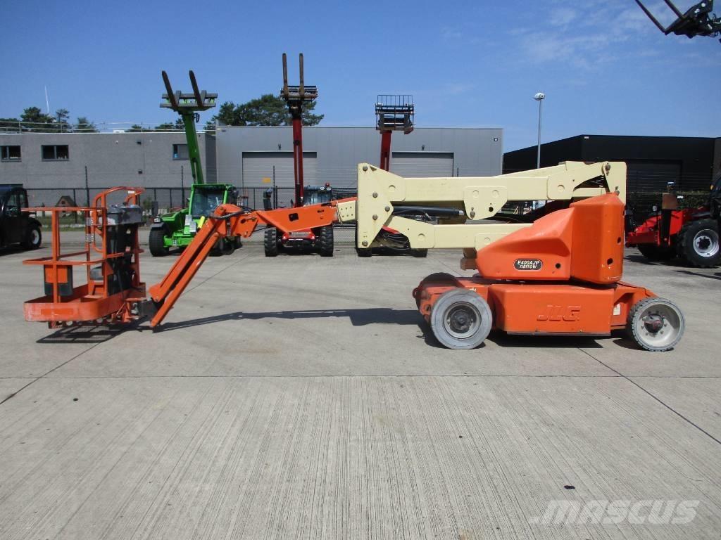 JLG E400AJPN (687) Zelfrijdende knikarm hoogwerker