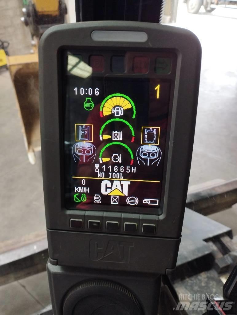 CAT M 316 D Wielgraafmachines